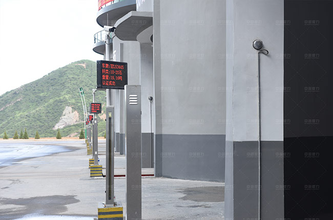 ���ܶ����b܇ϵ�y