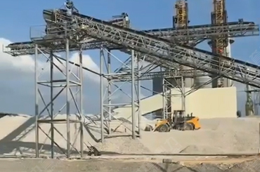 ���u�����н�����ʯ�����a(ch��n)���Ŀ��ҕ�l��