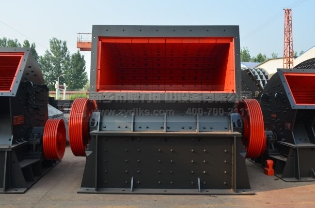 鼎力錘式破碎機設備