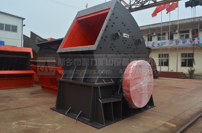 錘式破碎機(jī)圖片1