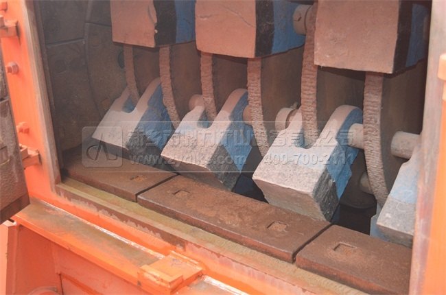 ʯ������C�N�^