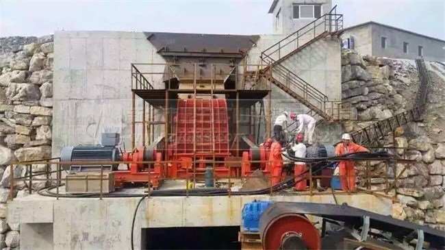 ɽ�������Nʽ����Cʹ�ìF��