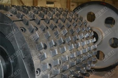 ��݁��݁��