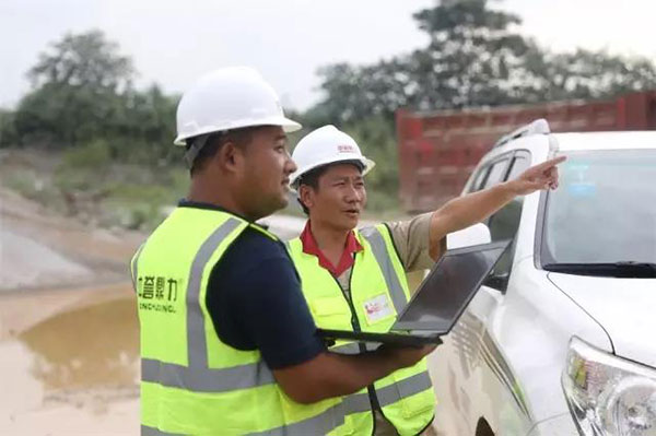 �����N�۽������A܊�����b�ۺ󹤳̎��������ڽ�����ͨ