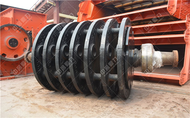 錘式破碎機(jī)轉(zhuǎn)子