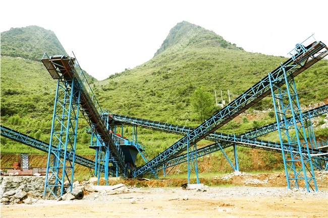 建好的破碎打砂生產(chǎn)線