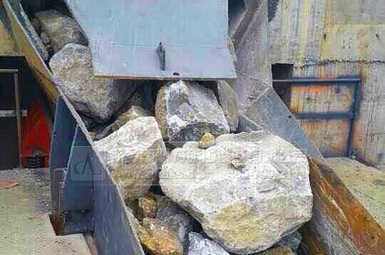 振動(dòng)給料機(jī)