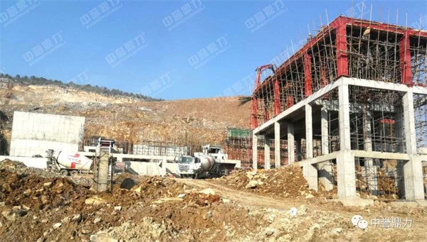 生產(chǎn)線現(xiàn)場