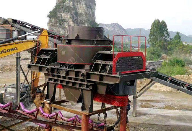 �_��ʽ����C(j��)��Ҋ����֮�����~݆�e��ƪ