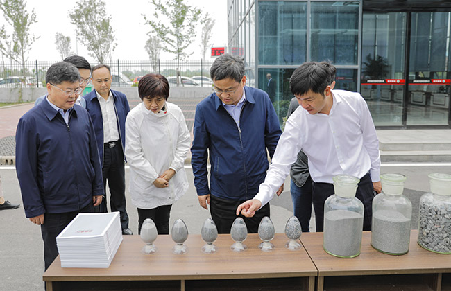 查看藍天環(huán)保材料公司砂石樣本