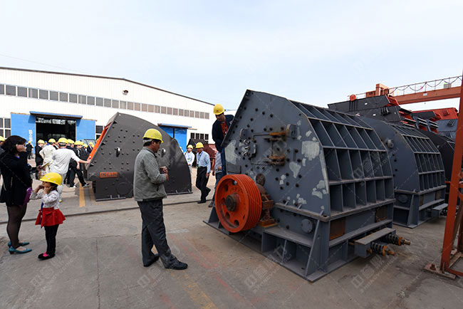 瓜米石破碎機廠家